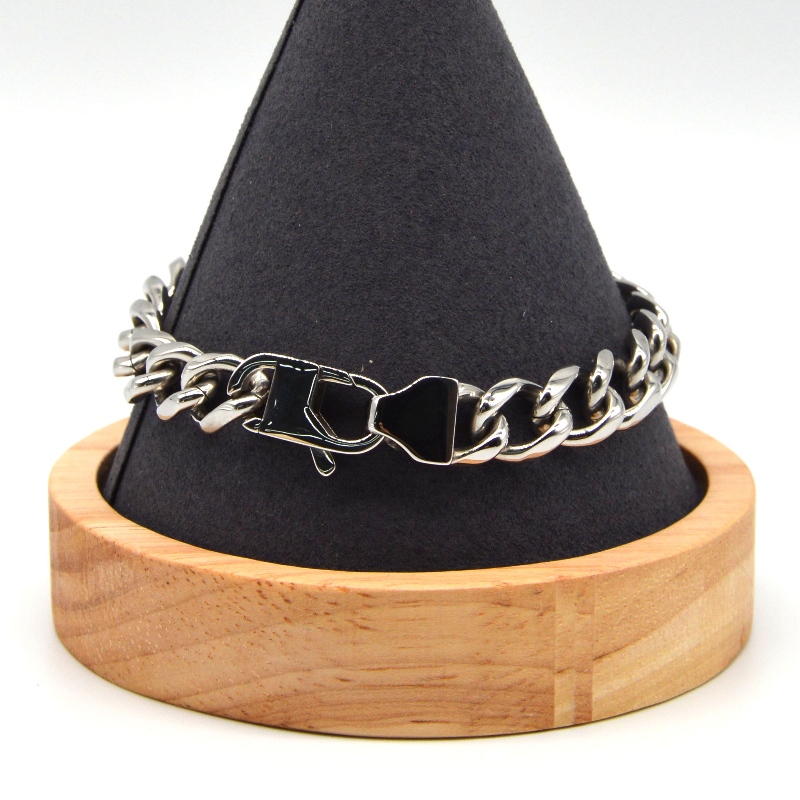 Dây chuyền thép vô hình