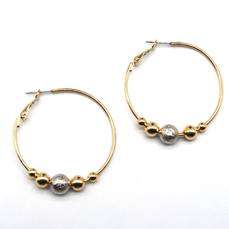 khuyên tai kim loại Thép