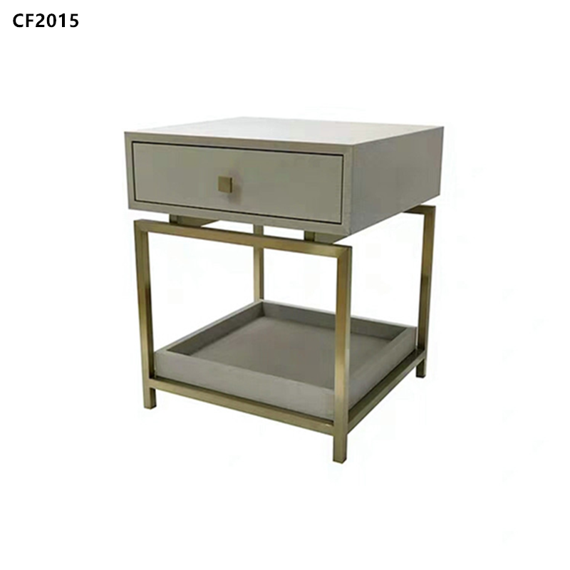 Tầng qua, tủ lạnh, tủ lạnh, tủ ngủ riêng, tủ ngủ riêng.