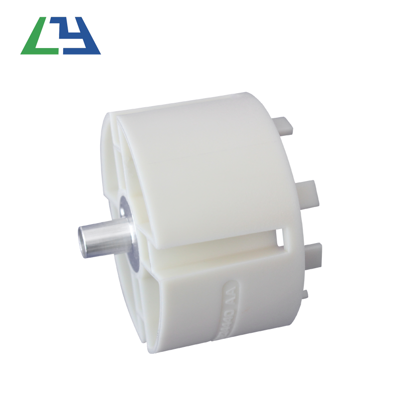 Hộp nhựa tiêm Mờ