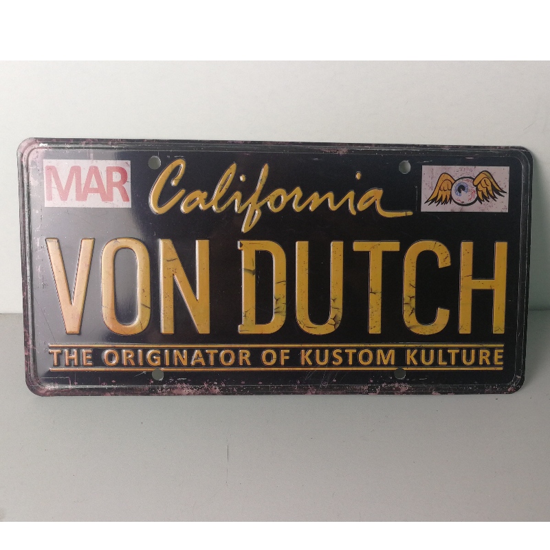 Kim loại dập nổi biển số xe