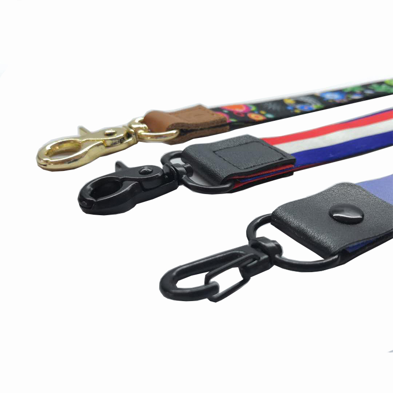 Buôn bán trực tiếp tại nhà máy trang trí trang trí mặt bằng polyester lanyard da lanyard Pu Lease lanbarque cửa hàng cao cấp lanyard Tự chọn logo tùy chỉnh.