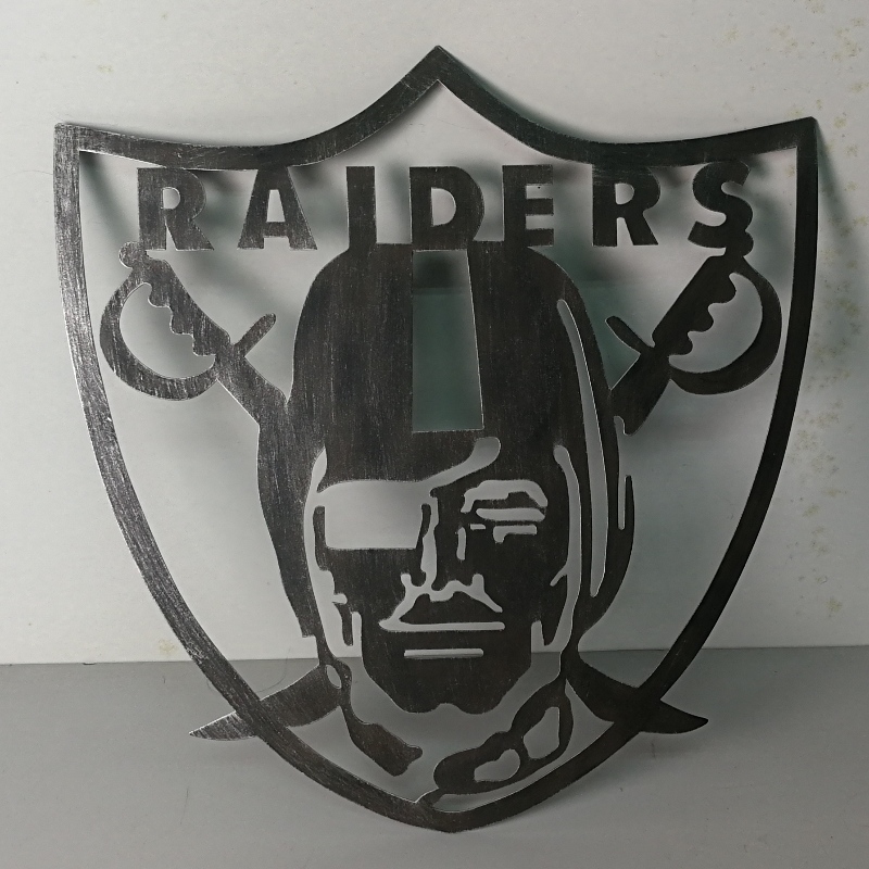 Bộ Decor tường kim loại ở tường mỏng Name