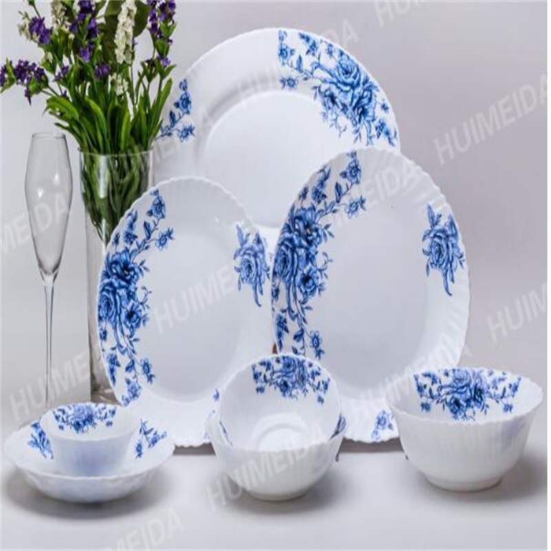 Giấy trắng trắng, kính trắng... tô mờ... đôi mắt thủy tinh dẻo dẻo dẻo