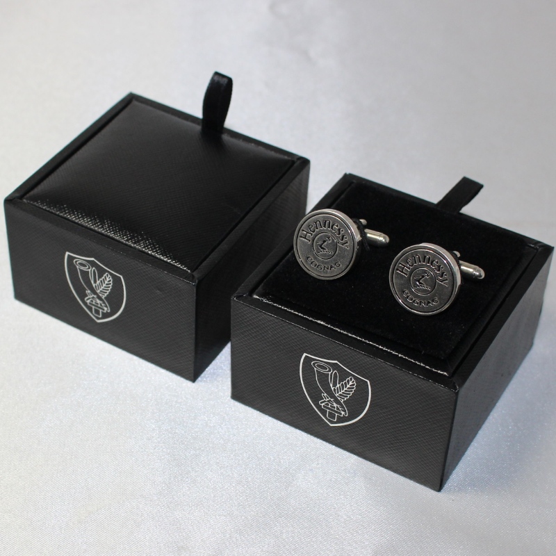 Mục V-20S hộp da PU vuông cho đôi khuy măng sét, vv mm. 65 * 65 * 38, trọng lượng khoảng 62g