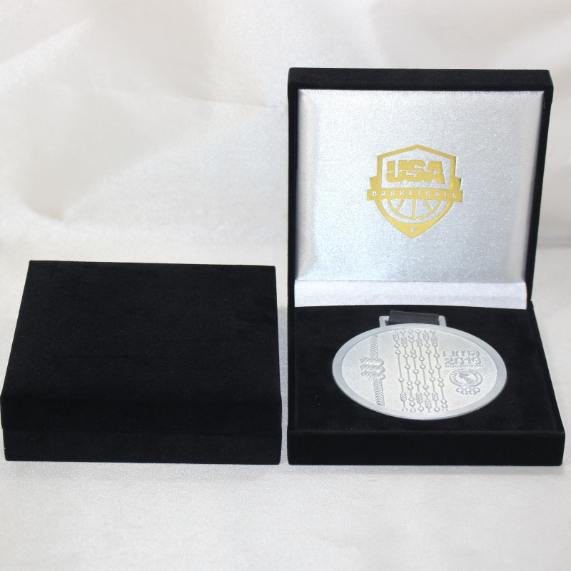 Hộp bánh flannelette vuông V-22S cho 90*90mm, huy hiệu. 65866666mề đay, v. mm.128*128*34, tạ về 170g