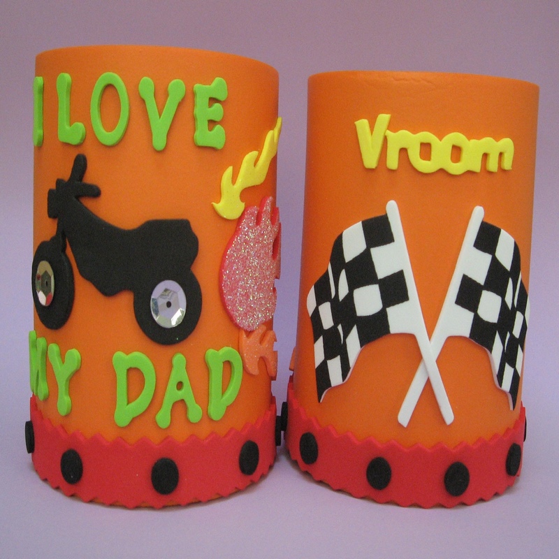 Hộp đựng bút bọt