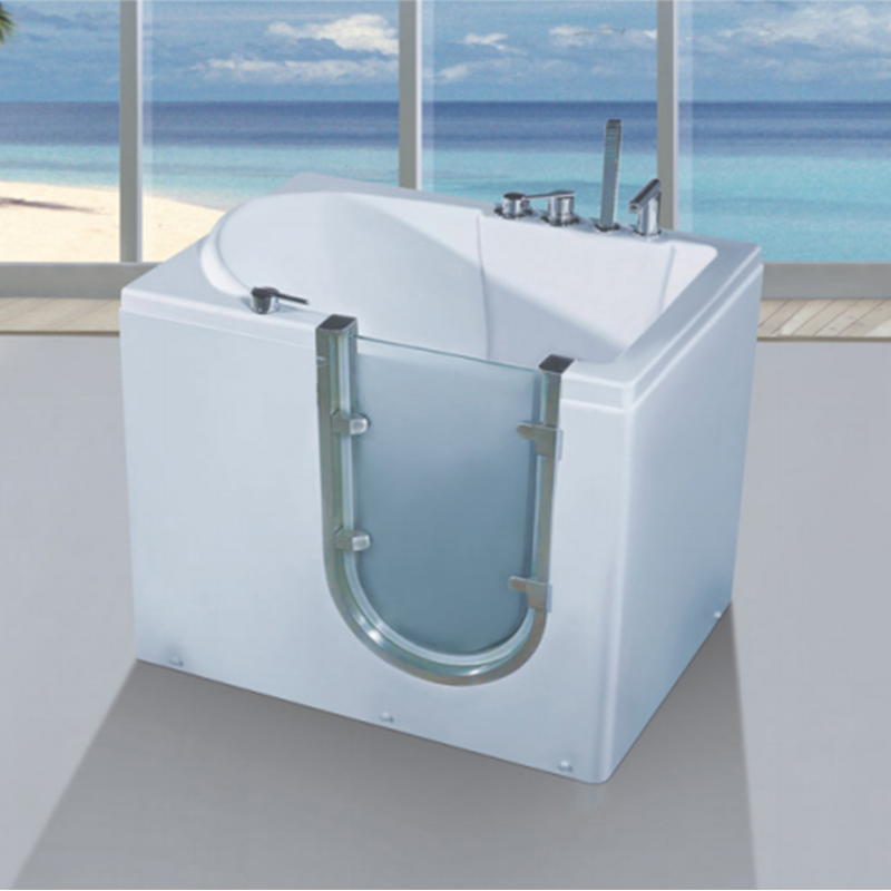 Bồn tắm mở cửa