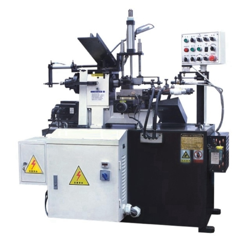 Máy tiện thủy lực