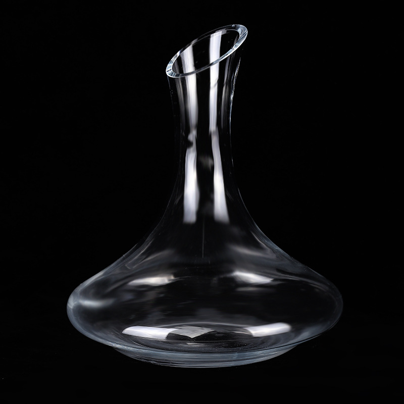 2020 New Wine Decanter Glass trong suốt đơn giản Decanter Wine nghiêng mà không có tay cầm có thể được tùy chỉnh để bán buôn