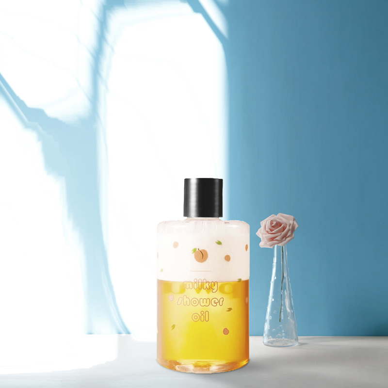 Dầu tắm màu hồng đào