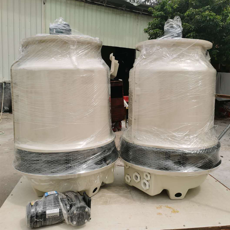 Tháp làm mát bằng thép thủy tinh nhỏ 8 tấn Tháp giải nhiệt lạnh nhỏ