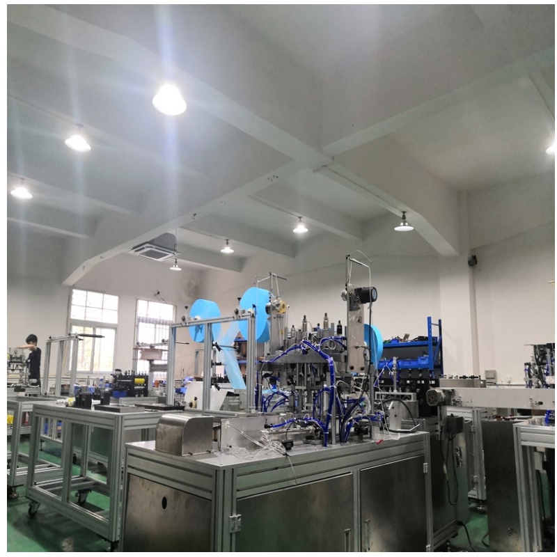 Máy tạo mặt nạ Trung Quốc