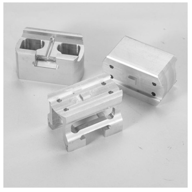 Gia công CNC tùy chỉnh