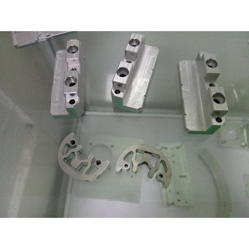 Các bộ phận gia công CNC để tạo hình tùy chỉnh