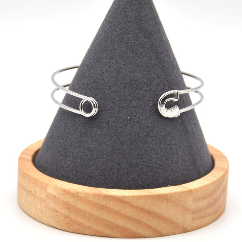 Brace Brace Brace Brace Brace Bracciaetto