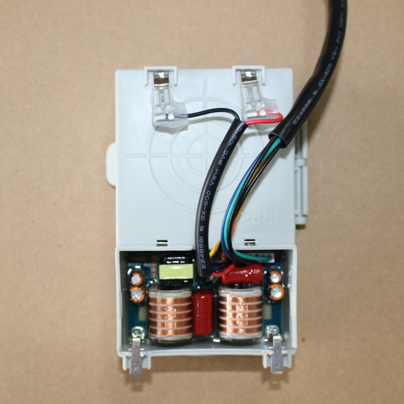 Mặt nạ Fm-107 là chất lỏng, hai thành phần làm phong bì