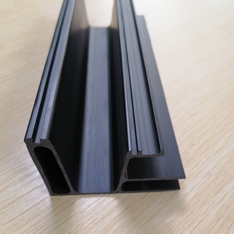 Tự chế sản xuất hồ sơ Pvc sản xuất tại Trung Quốc