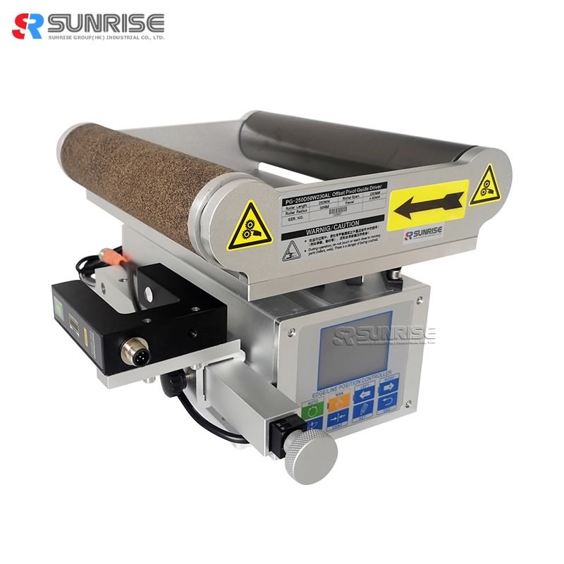 Máy làm mặt nạ không dệt tất cả trong một sử dụng Hệ thống điều khiển hướng dẫn web