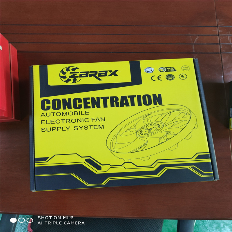 Quạt tản nhiệt cho BMW E60 OEM # 17427543282