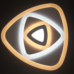 thiết kế nhà sáng trần dẫn