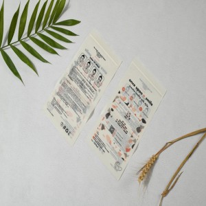 Gói nhỏ với dây kéo tự hủy