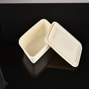 Hộp ăn trưa với ngô. Sắp xếp chất lượng cao: