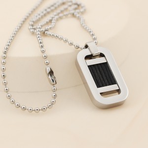 Bán buôn thép không gỉ hai tông màu đen có dây điều chỉnh dây đeo cổ