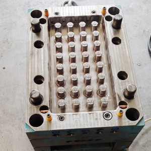 Trung Quốc oem ​​Sản xuất động cơ phụ tùng tùy chỉnh chất lượng cao khuôn đúc khuôn nhựa