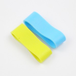 Nhà máy bán trực tiếp màu sắc tươi sáng, độ đàn hồi cao, chống mài mòn và các dải cao su văn phòng phục hồi cao