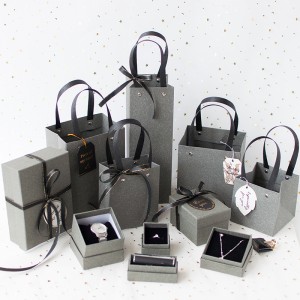 Tùy chỉnh thủ công giấy bìa cứng trang sức bao bì cho mặt dây chuyền