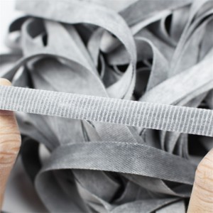 Mặtnạnguyên liệu cao su bannhạc đen tựnhiên cao su đàn hồi băng cao su dậpnổi