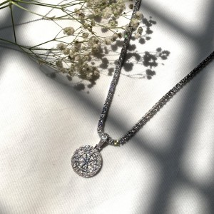 Mặt dây chuyền Bling Bling Vòng cổ 18K Mạ vàng và Trang sức Hip Hop của phụnữ