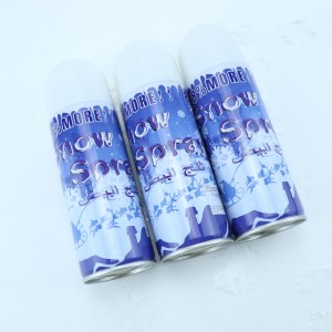 Xịt tuyết cưới