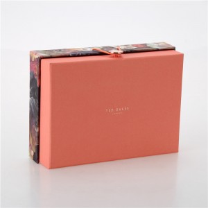 Hộp quà cao cấp