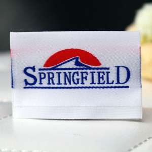 Hỗ trợnhãn dệt may tùy chỉnh