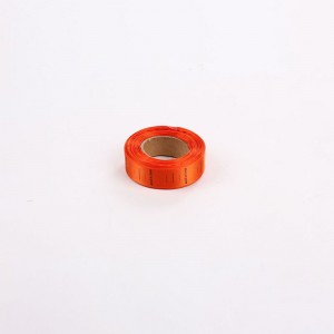 Nhãn may dệt đầy màu sắc