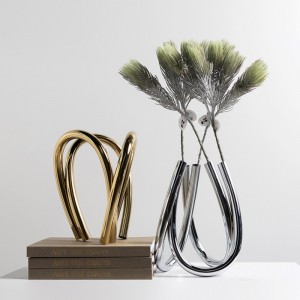 Bang vòng cung kim loại