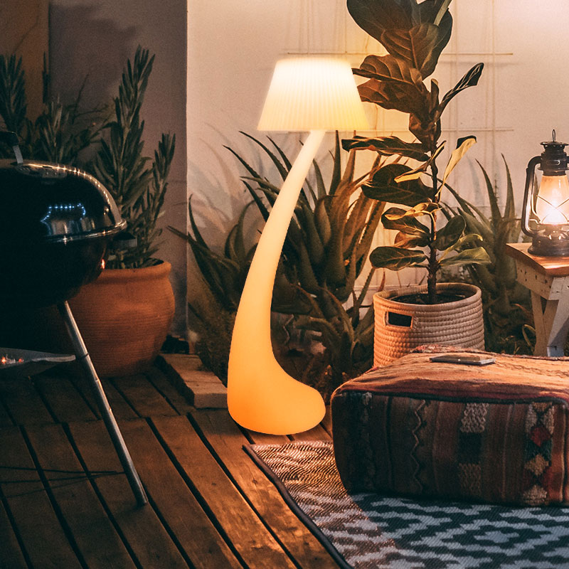 Đèn sàn có màu cao 132cm có màu led với điều khiển từ xa có thể điều khiển được