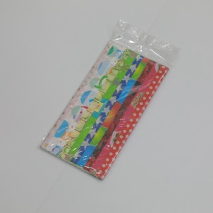 Giấy crepe đầy màu sắc