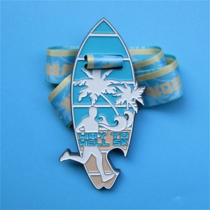 Huy chương Ngày Thể thao Huy chương kỷniệm Huy chương Thể thao và Ruy băng để chạy