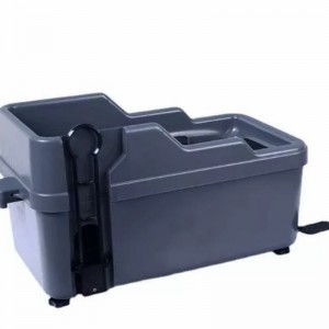 Máy phân phối bóng golf