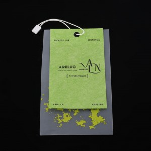 Nhãn quần áo Hangtag