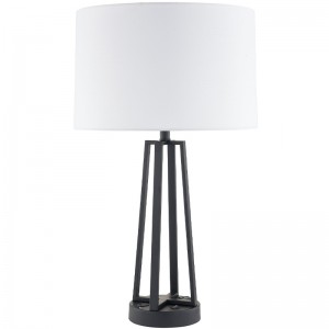 Ánh sáng Dark Bronze Nightsand với On/off Rocker Switch, một ổ cắm tiện lợi và cổng sạc USB tại phòng khách của khách sạn