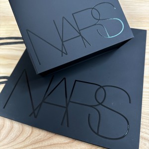 Hộp có thể gập lại Luxe màu đen & Bộ túi