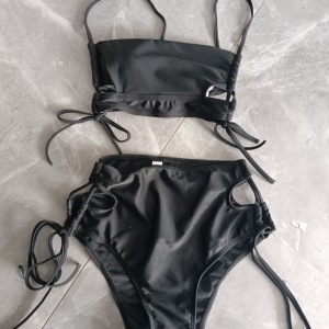 2025 Công tyngoại giao theo phong cách châu Âu và Mỹ mới-mảnh cao-Bikini tam giác vòng eo. Với dây đai và dây buộc,nó là đồ bơi sy2427 gợi cảm và thời trang:$79,99