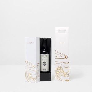 Hộp quà tối giản vàng