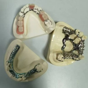 Đính kèm độ chính xác