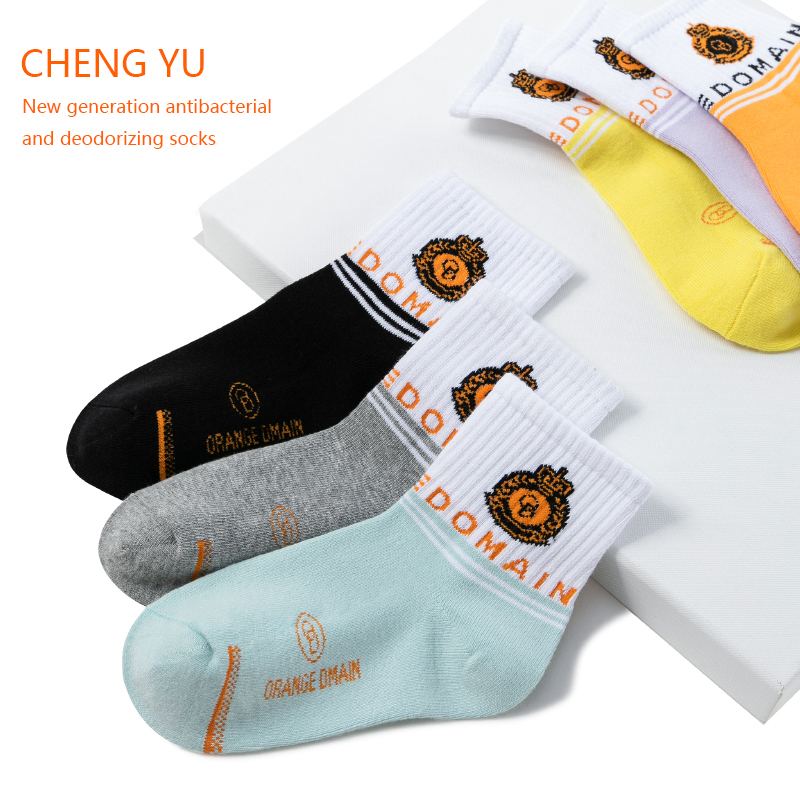Bốn mùa cho trẻ em vớ