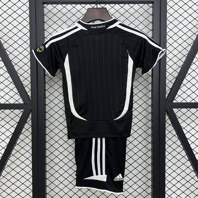 Trẻ em Real Madrid 06/07 Kích thước cách xa: 16-28